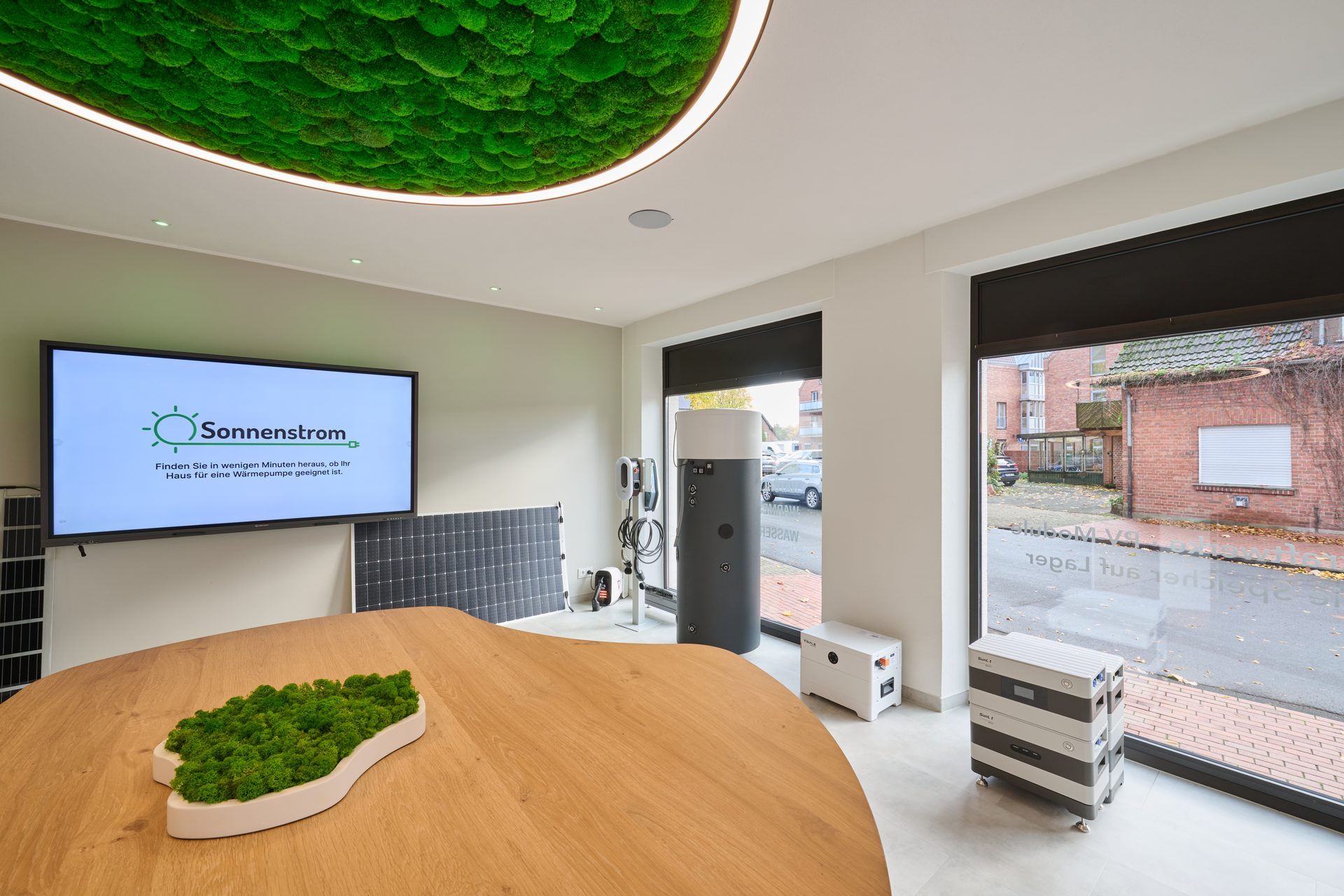 Beratungsbereich im Sonnenstrom Showroom